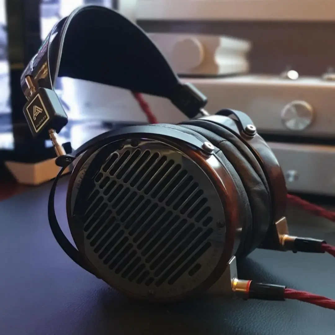LCD - 4